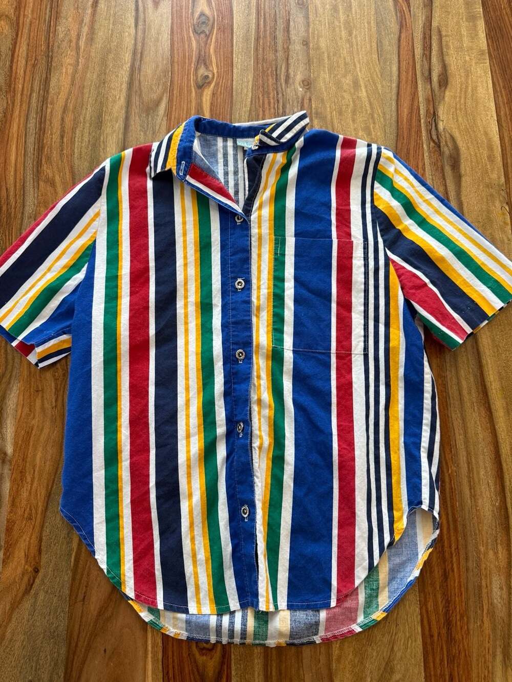 Sea Suns Vintage Multi-Color Vertical Striped  Button Down Shirt Size M/L